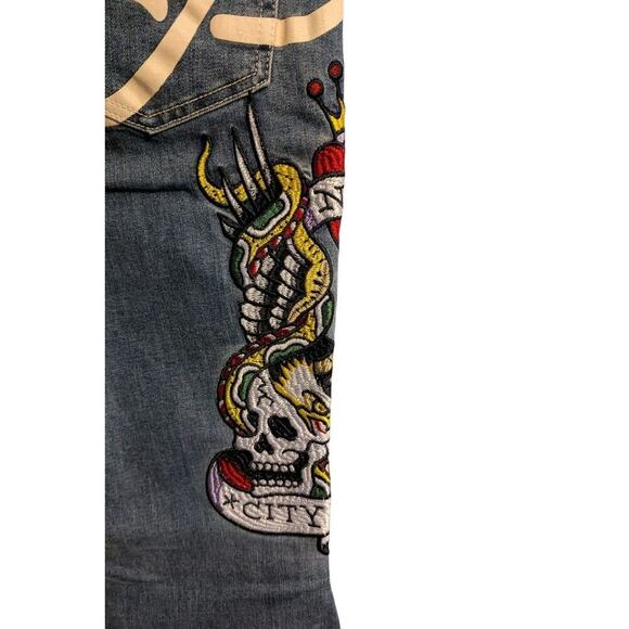Ed Hardy Women's Embroidered New York City Eagle Slim Flare Jeans Size 28 G - Picture 6 of 7